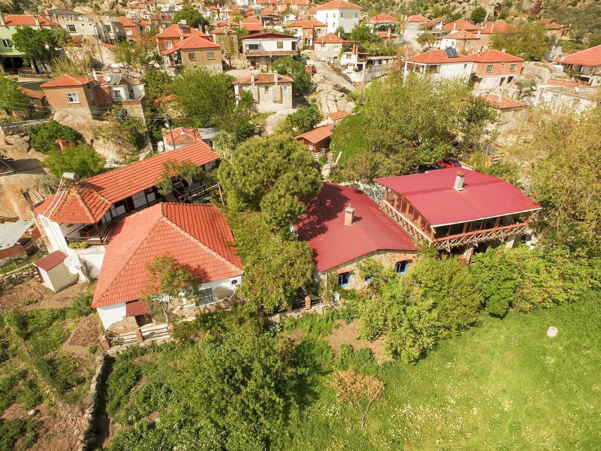 Agora Pansiyon Kapikiri Buitenkant foto