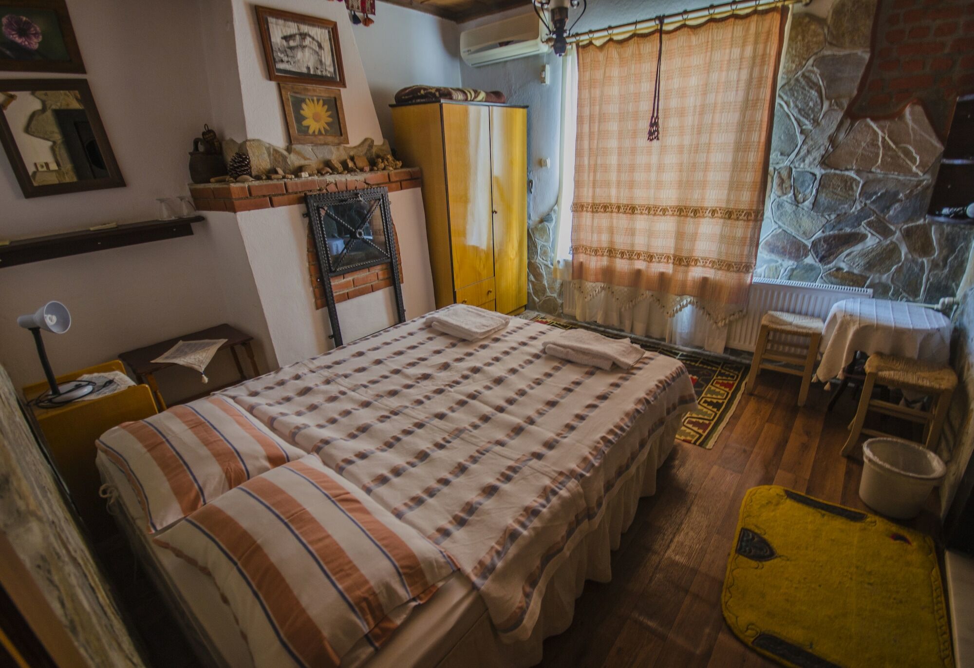 Agora Pansiyon Kapikiri Buitenkant foto
